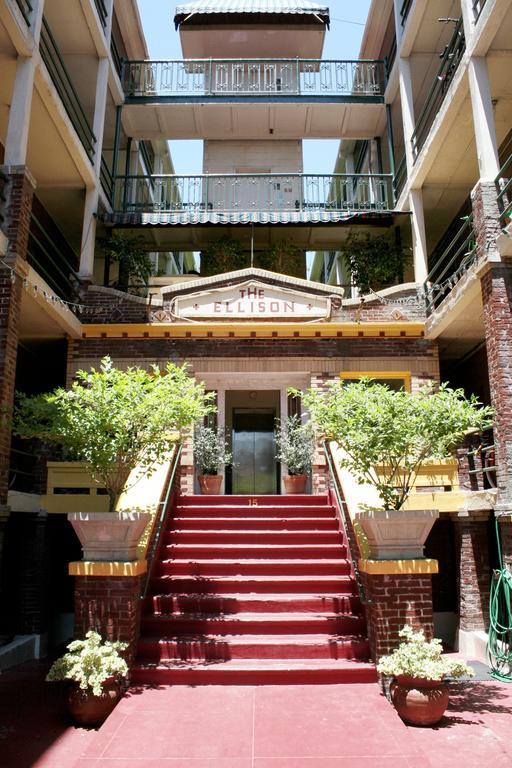 Ellison Suites Los Angeles Exterior photo